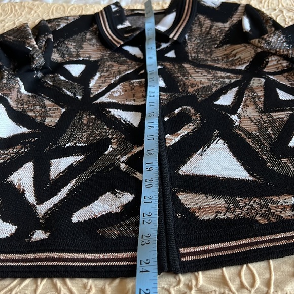 St. John full zip Jacket - Picture 5 of 8